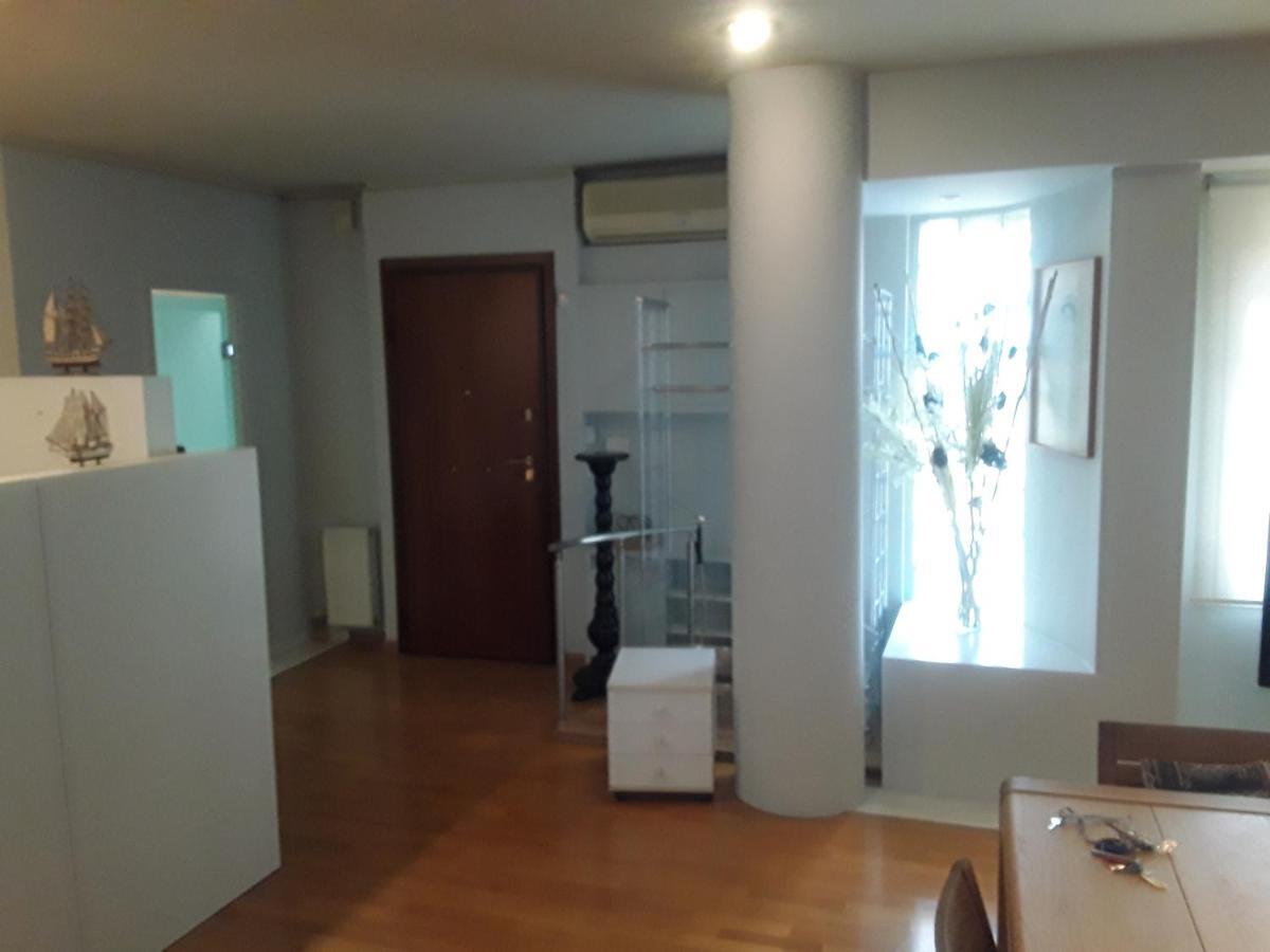 Deluxe Apartment Best Point Афіни Екстер'єр фото